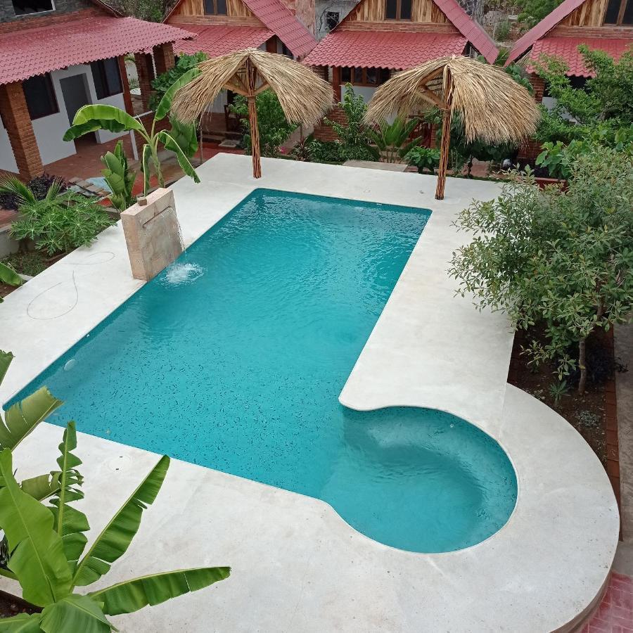 Bungalows Y Cabanas, Las Barracas De La Barra Malucano Luaran gambar