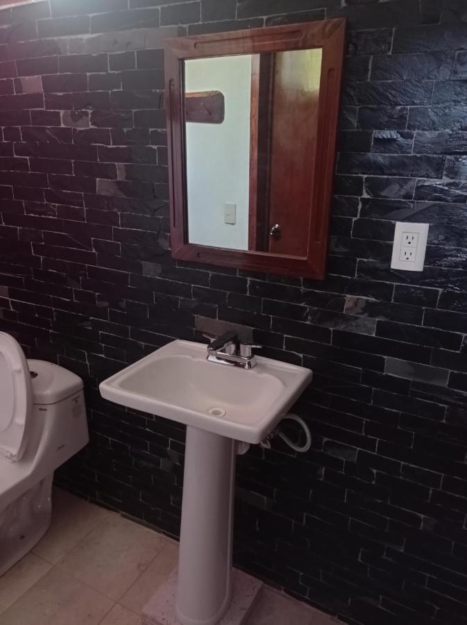 Bungalows Y Cabanas, Las Barracas De La Barra Malucano Luaran gambar